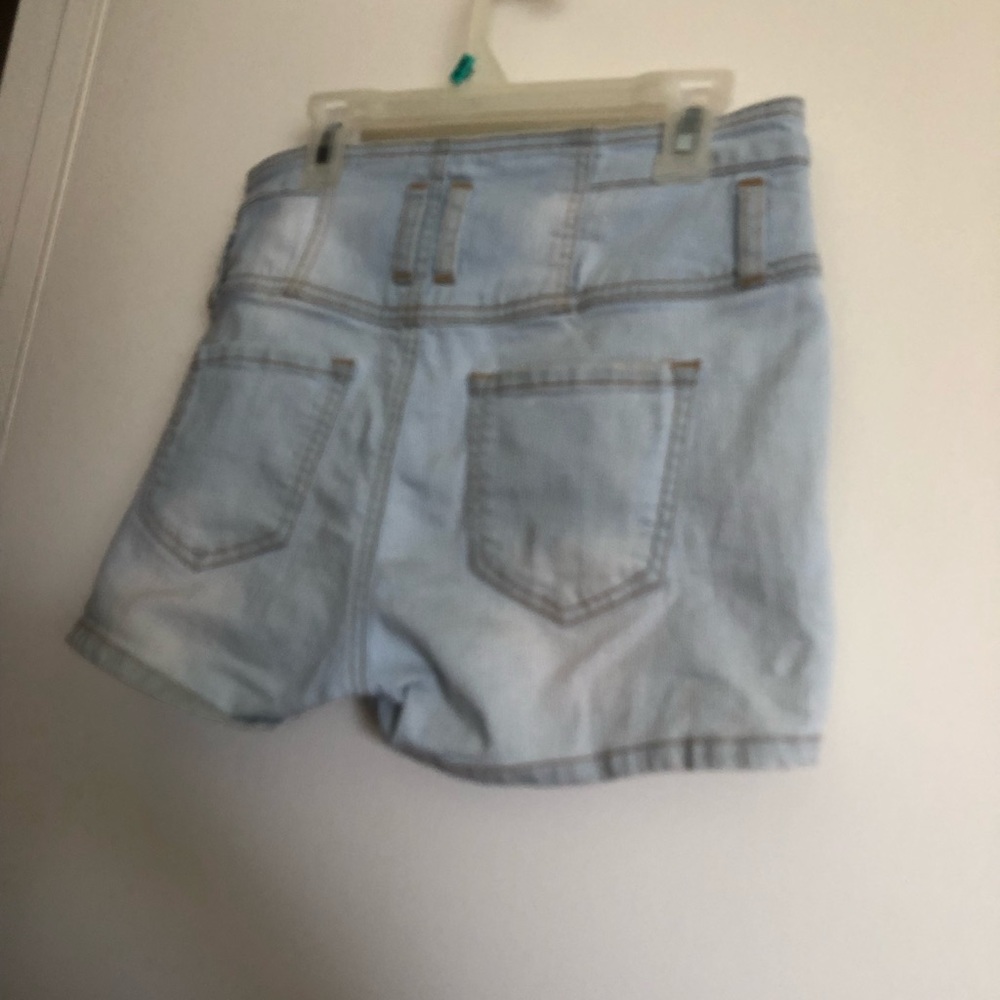 Shorts - Picture 2 of 2